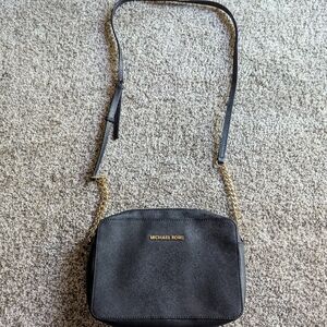 Michael Kors Black Jet Set Crossbody